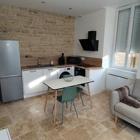 Appartement Lumineux En Rdc Bourgoin-Jallieu Exteriör bild